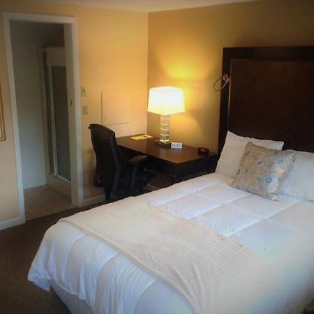 Wayne Inn Honesdale 外观 照片